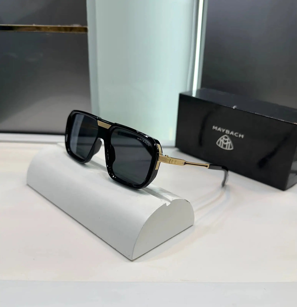Maybach Gold Black Premium Shades 6067